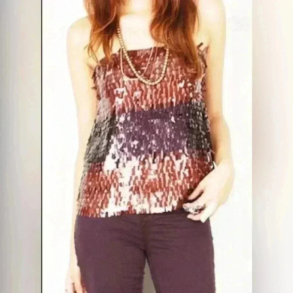 Alice + Olivia Womens Audra Rectangle Sequin Top with silk lining. SIZE Small - Picture 1 of 9